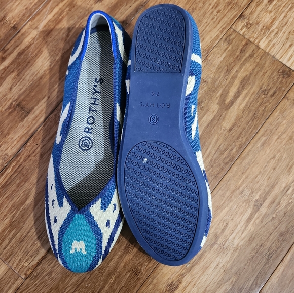 Rothy's - Picture 10 of 11